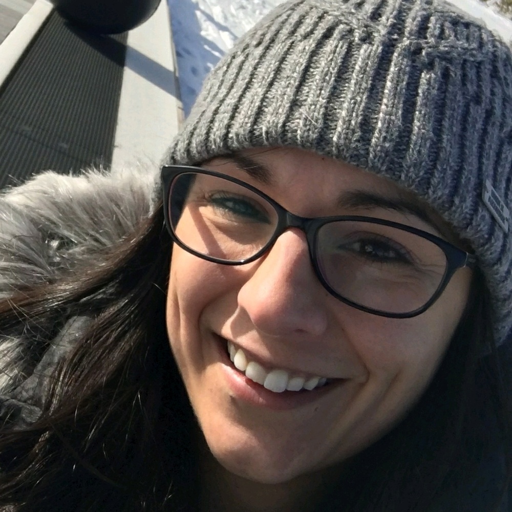 Meet your Posher, Lacey